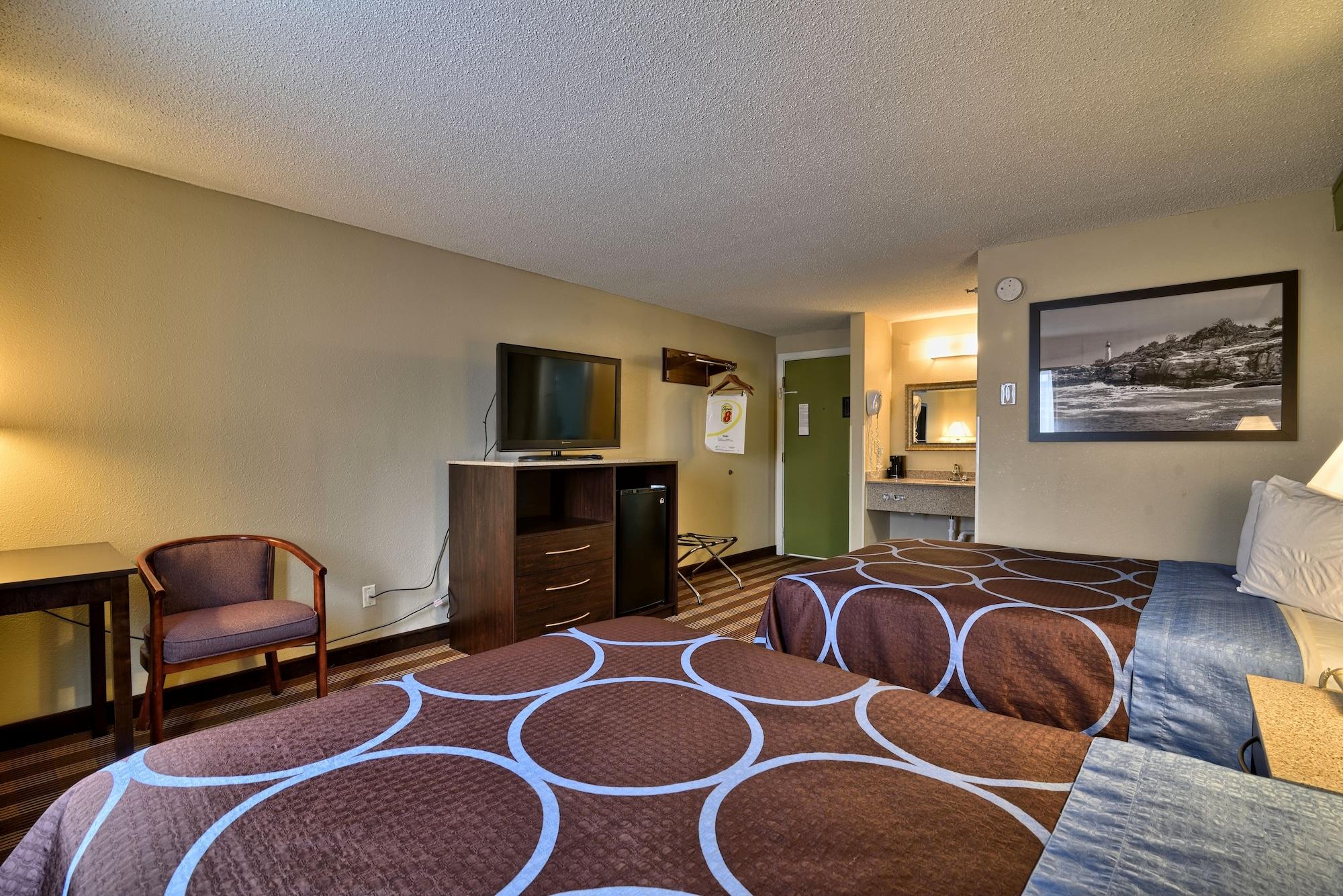 Hotel Super 8 By Wyndham Bangor Exterior foto