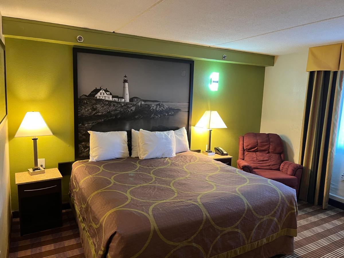 Hotel Super 8 By Wyndham Bangor Exterior foto